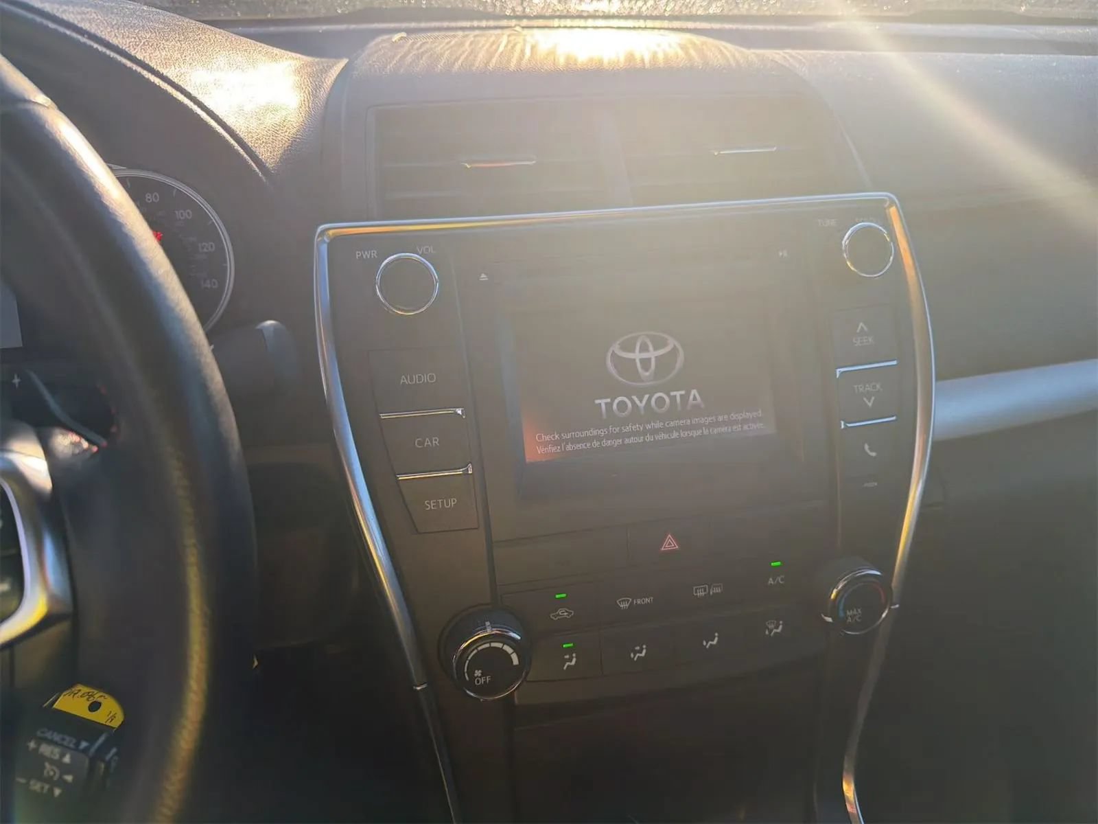 Used 2016 Toyota Camry SE FWD image 6