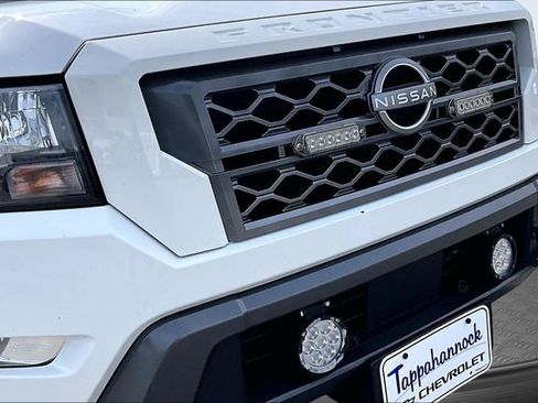 Used 2023 Nissan Frontier SV w/ SV Convenience Package AWD/4WD image 29