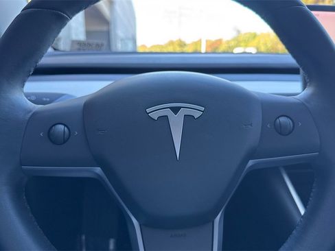 Used 2019 Tesla Model 3 Long Range image 22