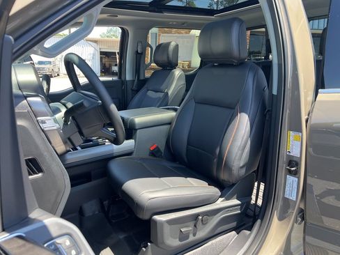New 2026 Ford F350 Lariat w/ Lariat Ultimate Package AWD/4WD image 12