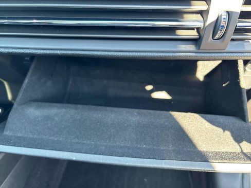 Used 2022 Lincoln Corsair Reserve w/ Sport Package AWD/4WD image 41
