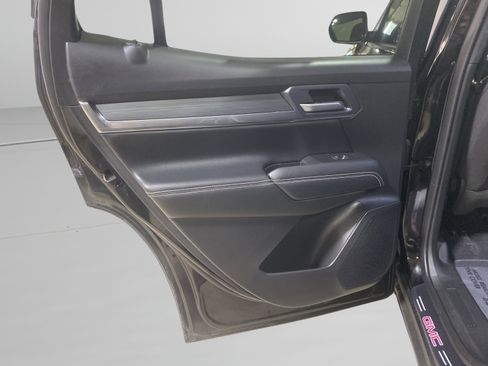 Used 2026 GMC Terrain Elevation image 10