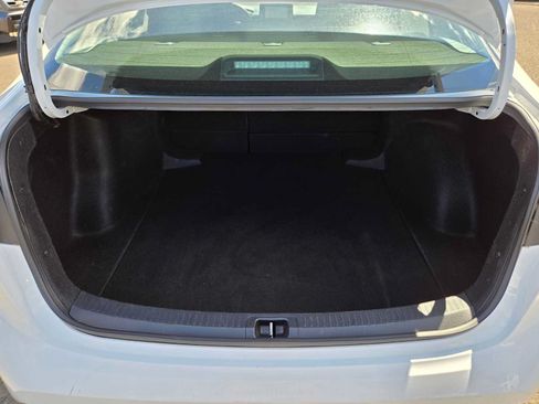 Used 2024 Toyota Corolla LE FWD image 14