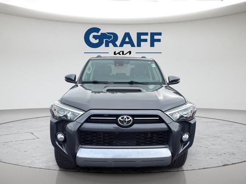 Used 2020 Toyota 4Runner TRD Off-Road Premium w/ Moonroof Package AWD/4WD image 12