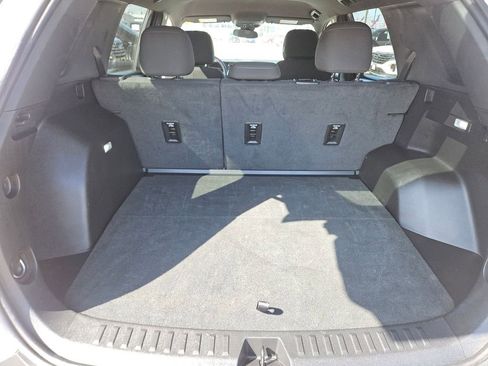 Used 2025 GMC Terrain Elevation image 24