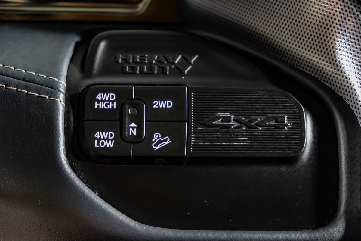 Used 2021 RAM 2500 Limited AWD/4WD image 26