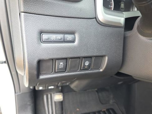 Used 2024 Nissan Murano SV w/ SV Midnight Edition Package image 14