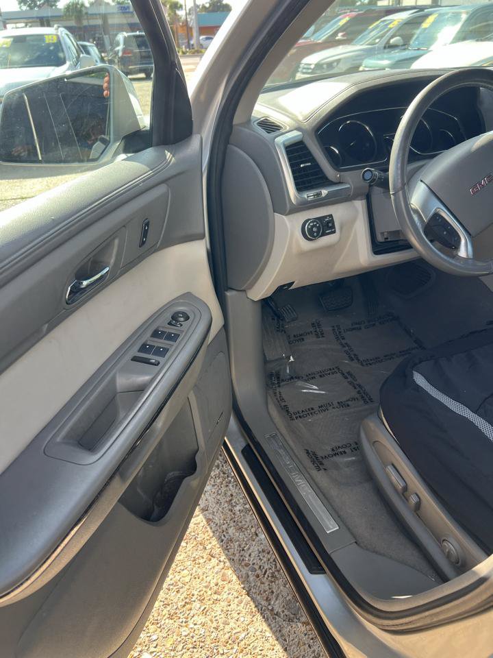 Used 2015 GMC Acadia SLT FWD image 12