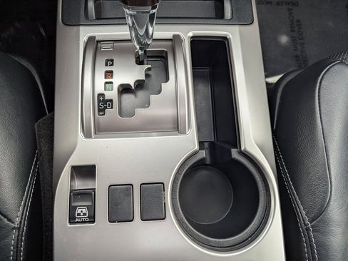 Used 2021 Toyota 4Runner Limited image 21