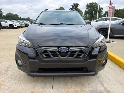 Used 2021 Subaru Crosstrek 2.5i Sport w/ Moonroof Package AWD/4WD image 2