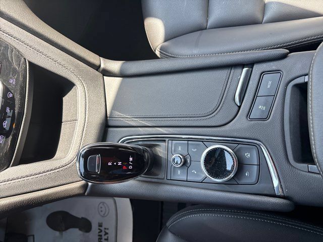 Used 2023 Cadillac XT5 Luxury w/ LPO, Floor Liner Package FWD image 36