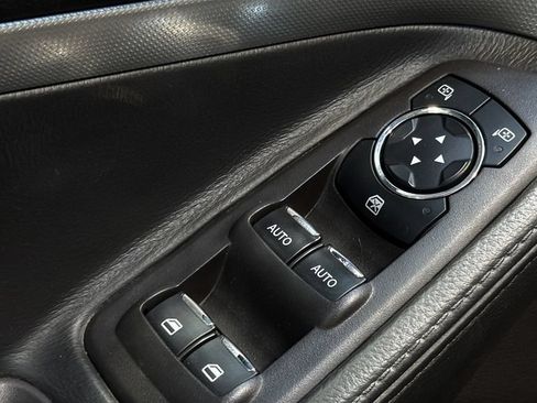 Used 2015 Ford Explorer XLT AWD/4WD image 21
