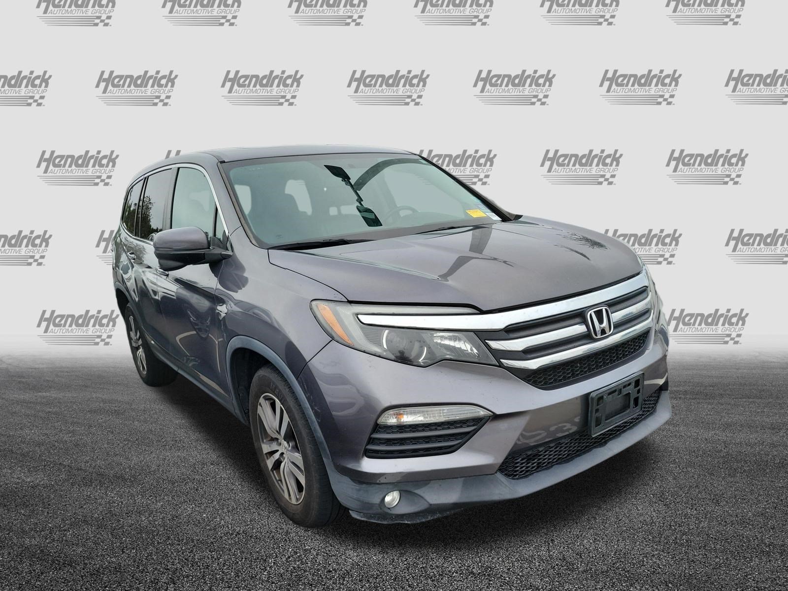 Used 2017 Honda Pilot EX-L image 2