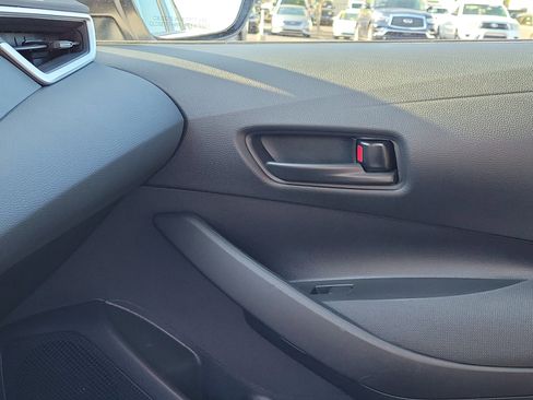 Certified 2024 Toyota Corolla LE image 29