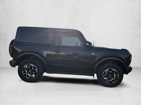 Used 2022 Ford Bronco Outer Banks AWD/4WD image 4