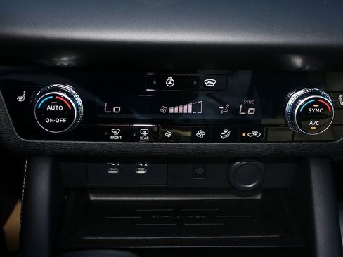 New 2026 Mitsubishi Outlander Trail Edition image 19