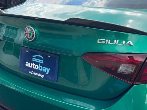 Used 2022 Alfa Romeo Giulia Quadrifoglio RWD image 18