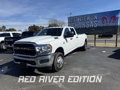 Used 2024 RAM 3500 Tradesman w/ Chrome Appearance Group