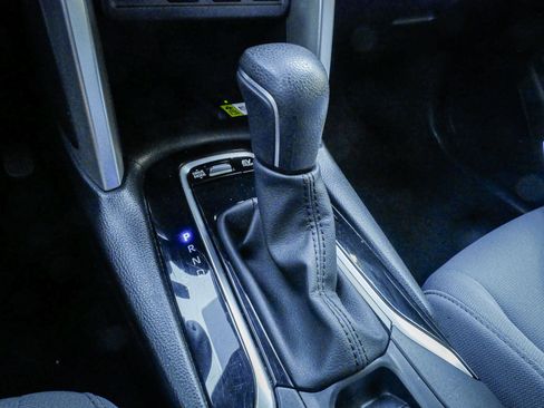 Used 2023 Toyota Corolla Cross SE AWD/4WD image 24