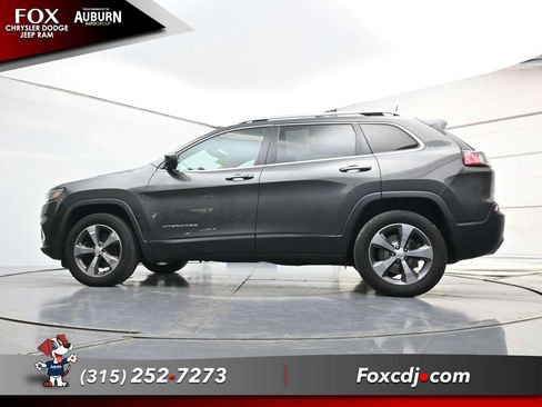 Used 2019 Jeep Cherokee Limited AWD/4WD image 22