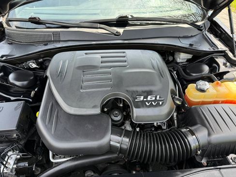 Used 2012 Chrysler 300 S w/ Luxury Group image 21