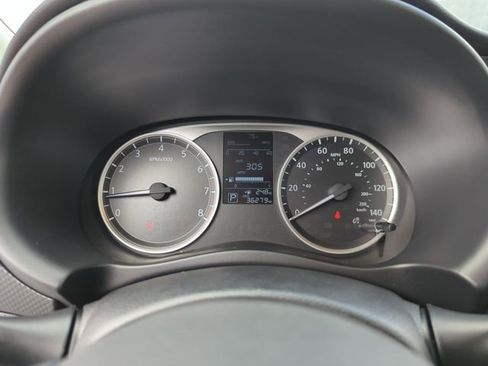 Certified 2022 Nissan Kicks S image 44