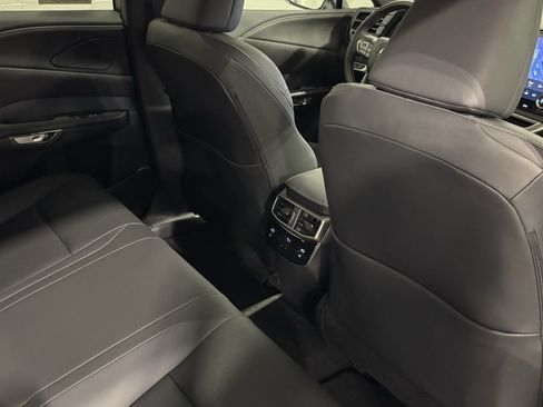 Used 2026 Lexus RX 350h w/ Convenience Package AWD/4WD image 41