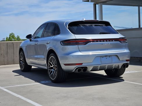Certified 2020 Porsche Macan S AWD/4WD image 3