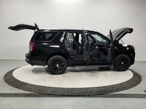 Used 2022 Chevrolet Tahoe LS image 16