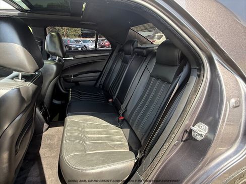 Used 2015 Chrysler 300 S w/ 300S Premium Group RWD image 17