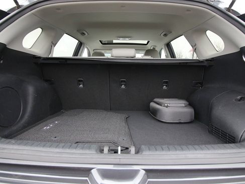 Used 2019 Kia Niro EX Premium w/ Sunroof Package image 38