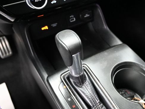 Used 2024 Honda Civic Sport image 23