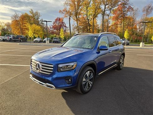 New 2026 Mercedes-Benz GLB 250 4MATIC image 6