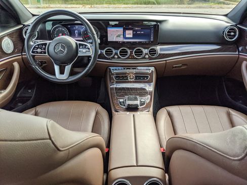 Used 2019 Mercedes-Benz E 300 image 13