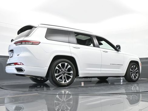 Used 2024 Jeep Grand Cherokee L Overland image 52