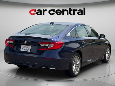 Used 2019 Honda Accord LX image 6