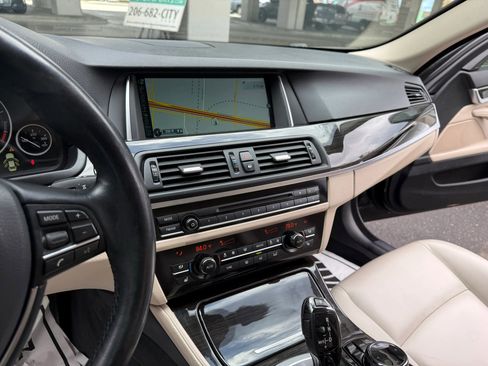 Used 2014 BMW 528i xDrive Sedan image 10