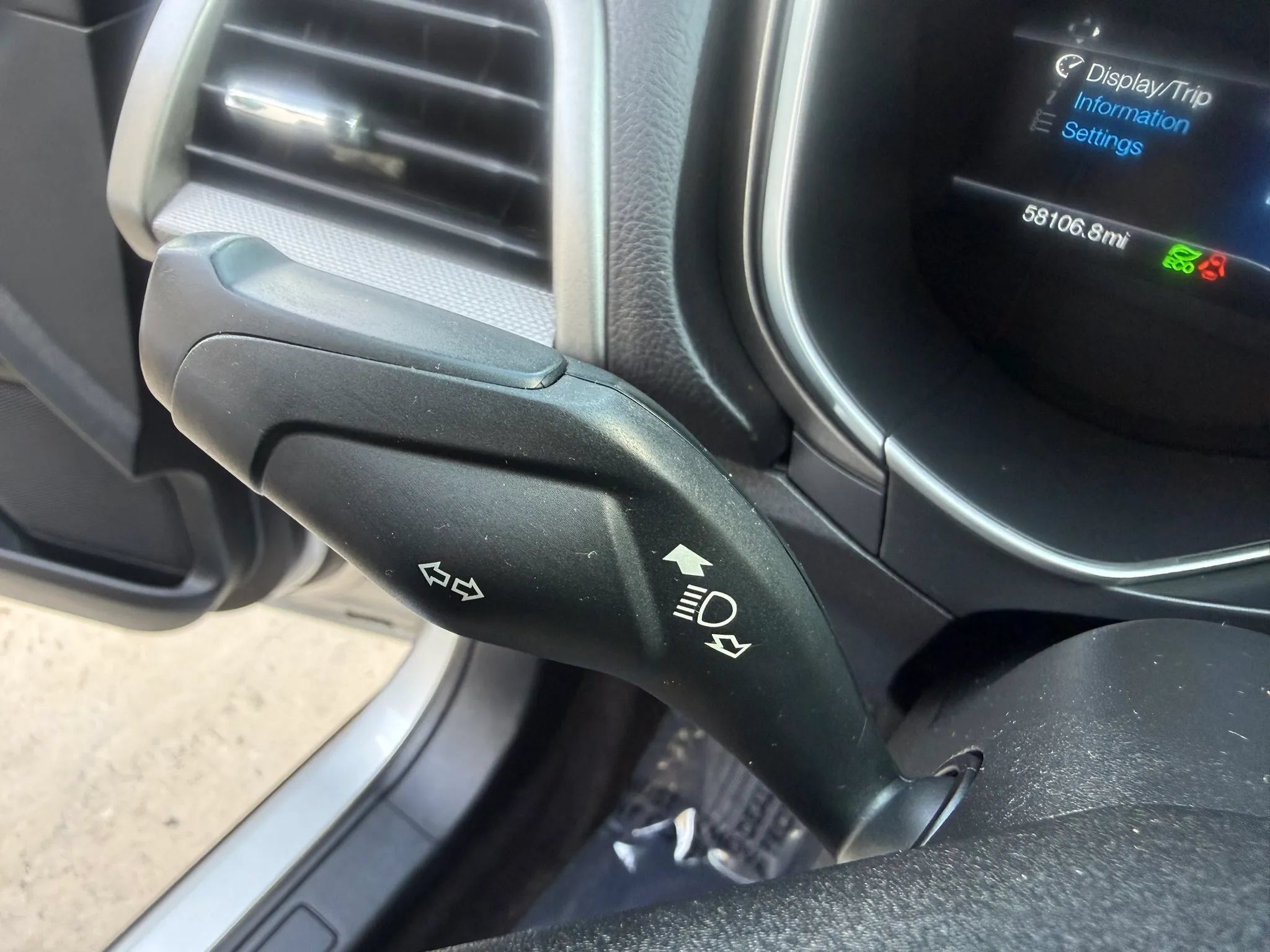 Used 2018 Ford Fusion S FWD image 33