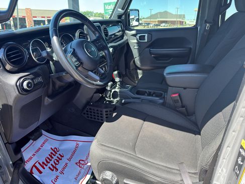 Used 2020 Jeep Wrangler Unlimited Sport AWD/4WD image 10