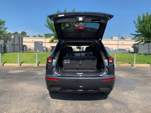 New 2026 Nissan Rogue SL AWD/4WD image 5