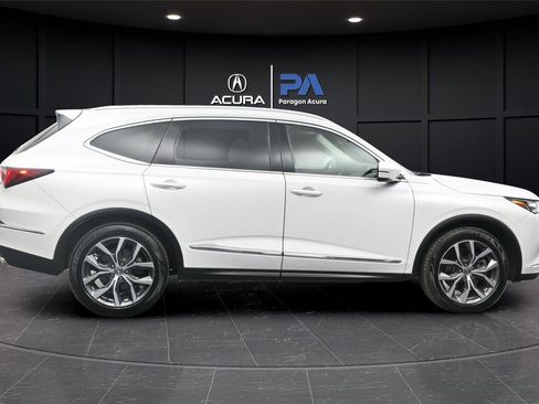 Certified 2024 Acura MDX SH-AWD w/ Technology Package image 26