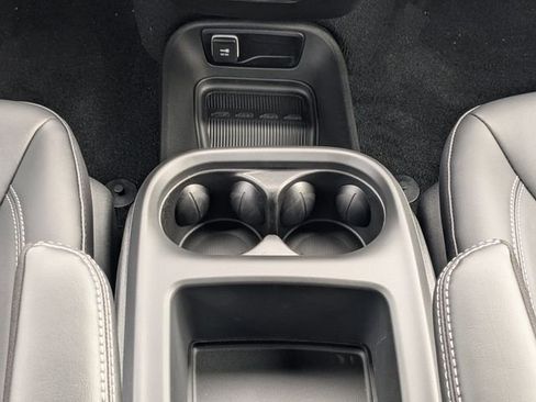 New 2026 Chrysler Pacifica Select image 22