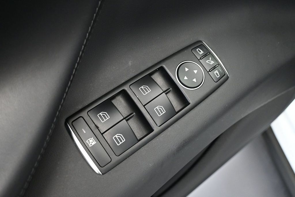 Used 2018 Tesla Model X 100D AWD/4WD image 14