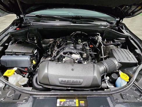 Used 2025 Dodge Durango R/T AWD/4WD image 31