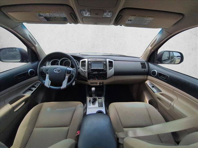 Used 2014 Toyota Tacoma PreRunner w/ SR5 Package RWD image 15