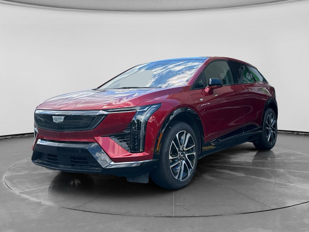 Used 2025 Cadillac Optiq Sport 2 w/ LPO, Floor Liner Package AWD/4WD image 1