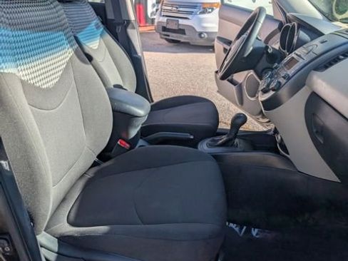 Used 2011 Kia Soul ! image 20