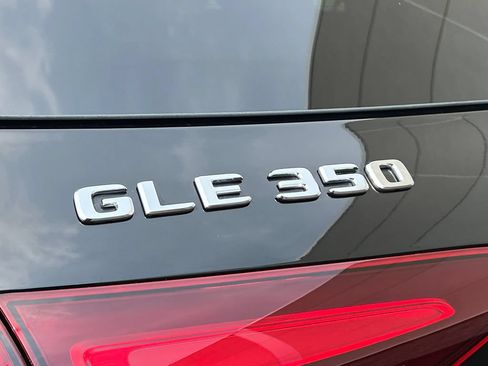 Used 2024 Mercedes-Benz GLE 350 4MATIC image 30