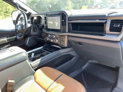Used 2024 Ford F250 Platinum AWD/4WD image 33