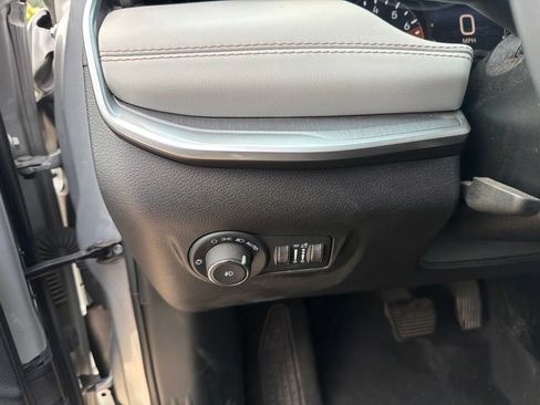Used 2025 Jeep Compass Limited AWD/4WD image 18